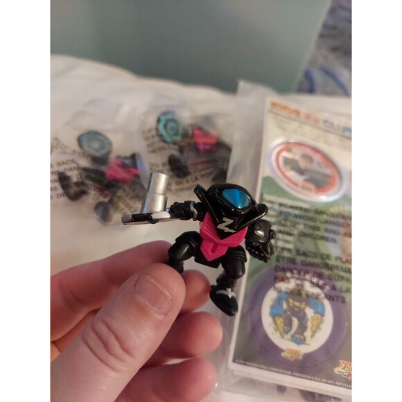 Micro Machines Z Bots Buzzsaw Burger King Kids Meal Figure Galoob 1993 SEALED 4 - Picture 7 of 10